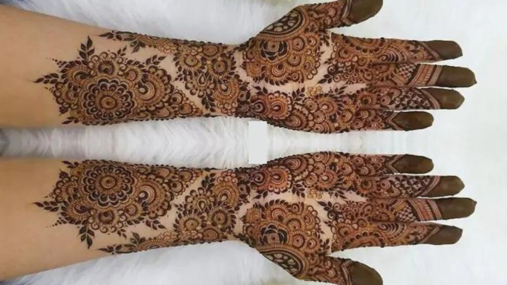 Front Hand Simple Mehndi