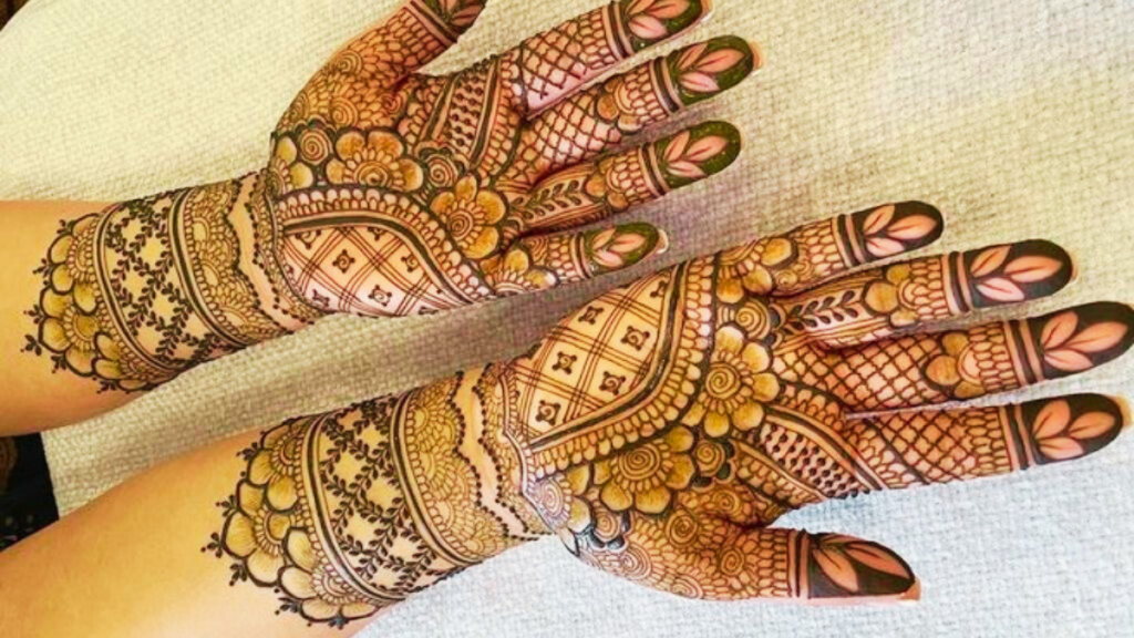 Simple Front Hand Mehndi