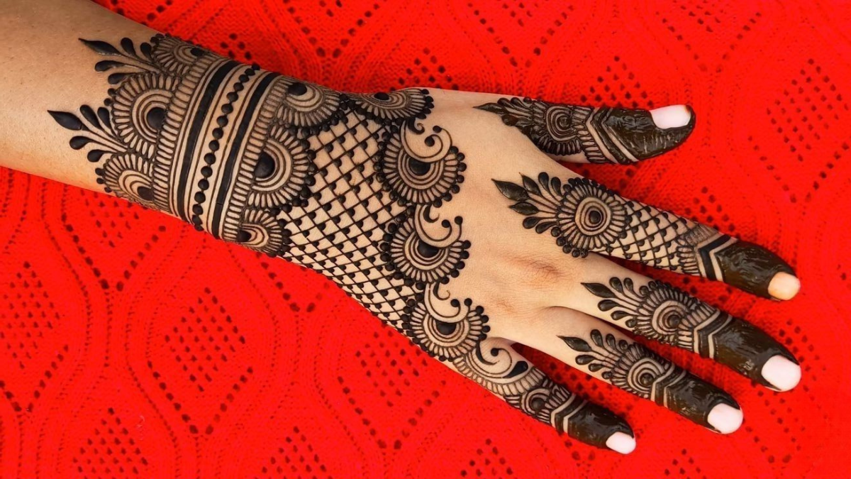 Hand Mehndi