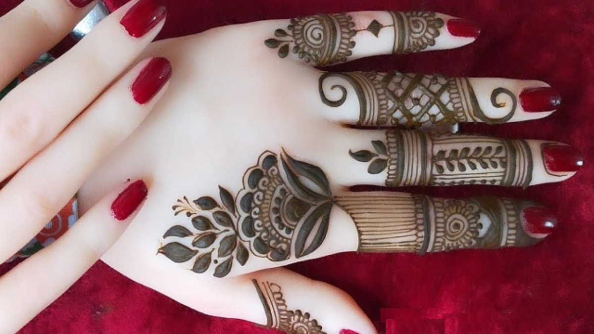 Simple Finger Mehndi