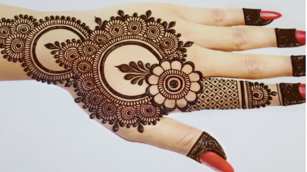 Mehndi Design Photo और