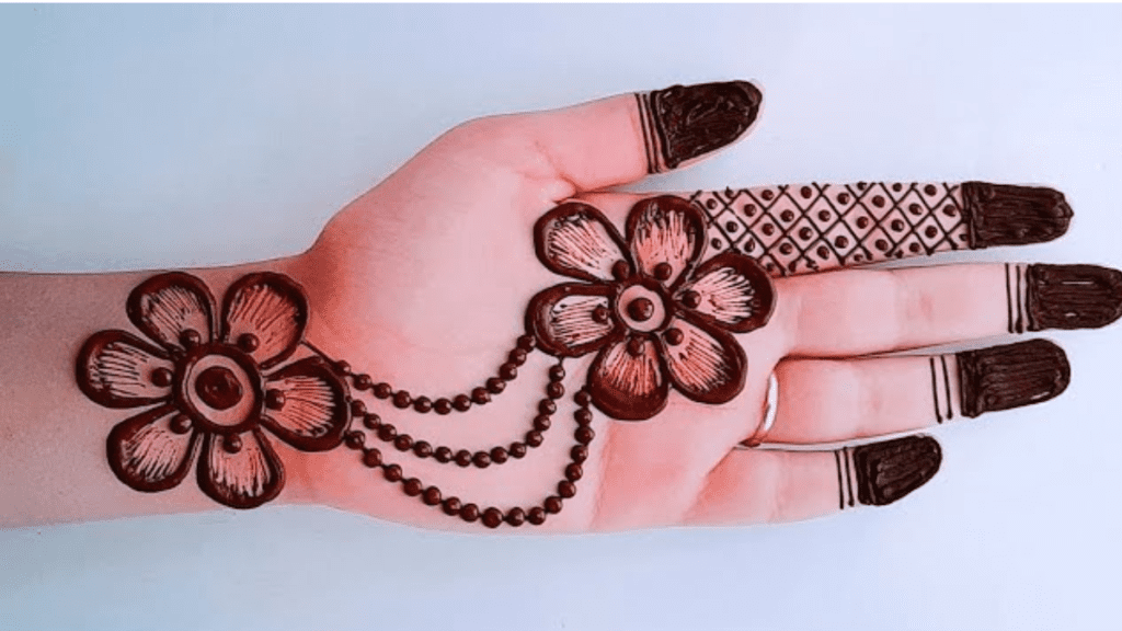 Cute Mehndi Designs