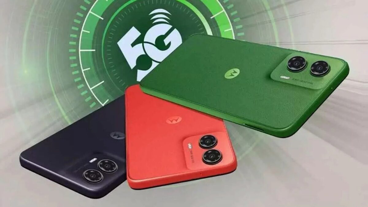 Mobile phone under 10000