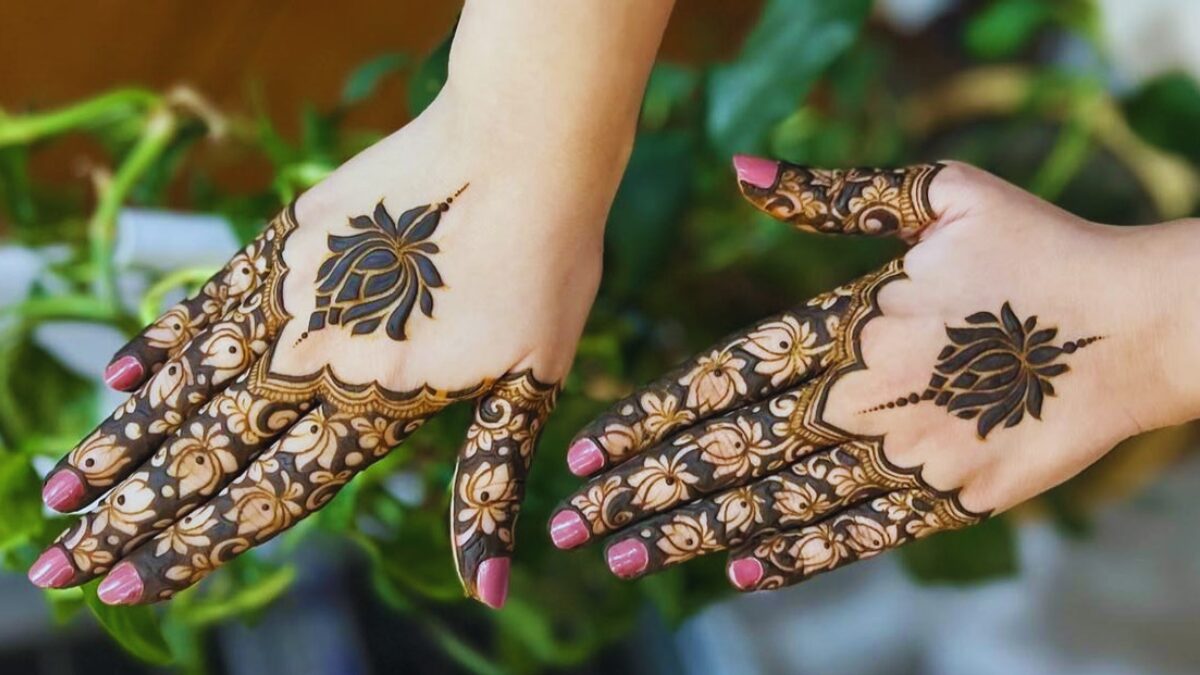 Back Hand Mehndi Design Simple