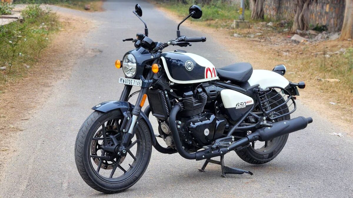 Royal enfield shotgun 650