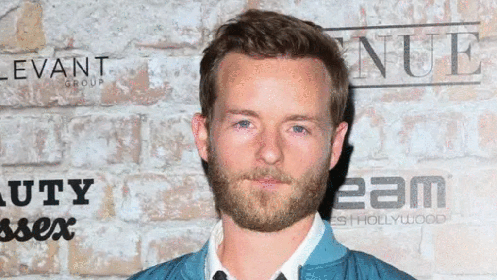 Christopher Masterson