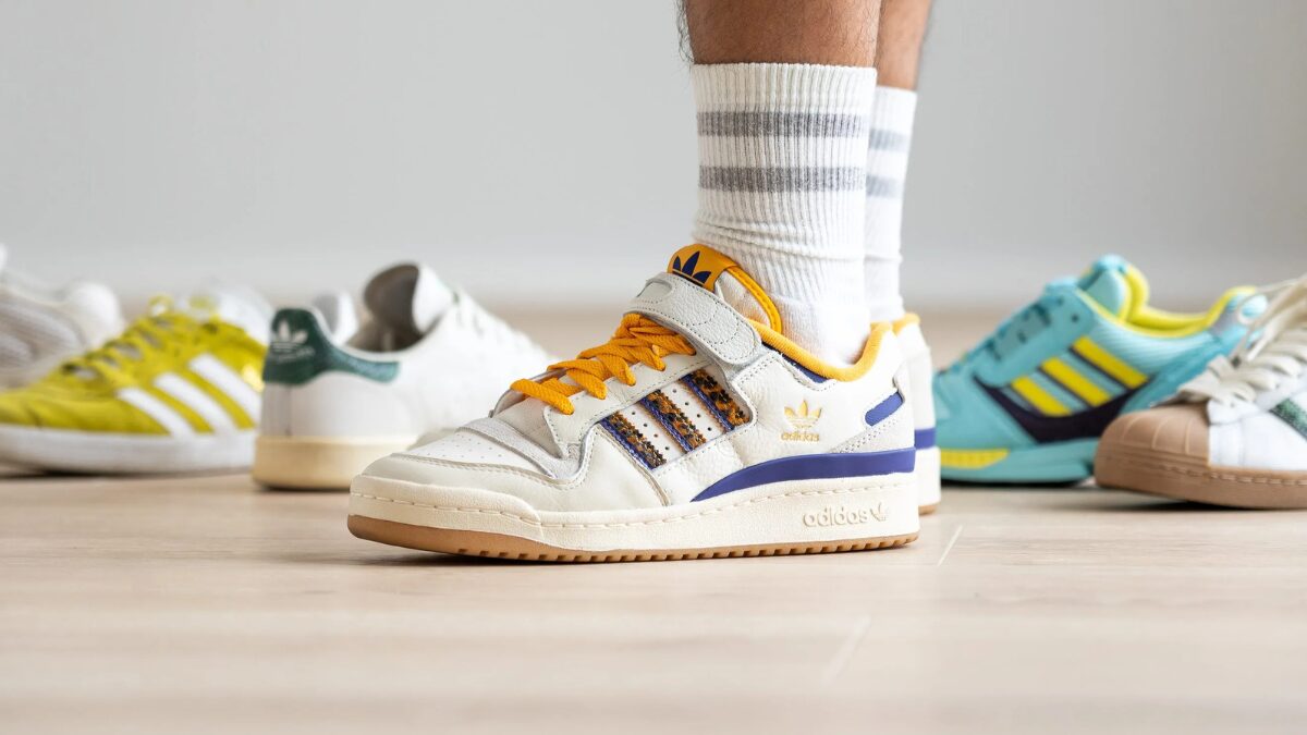 Adidas Sneakers