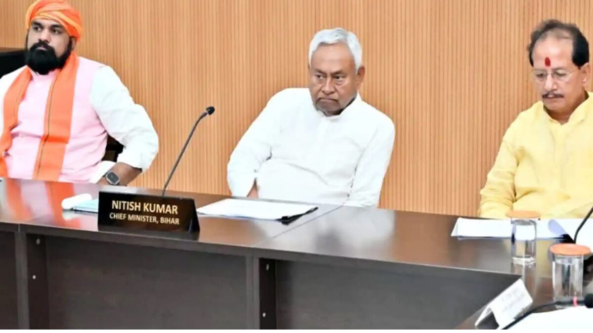 नीतीश नहीं संभालेंगे गृह विभाग