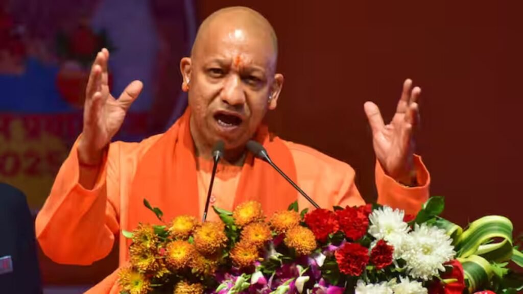 चंदौली सीएम की मौजूदगी