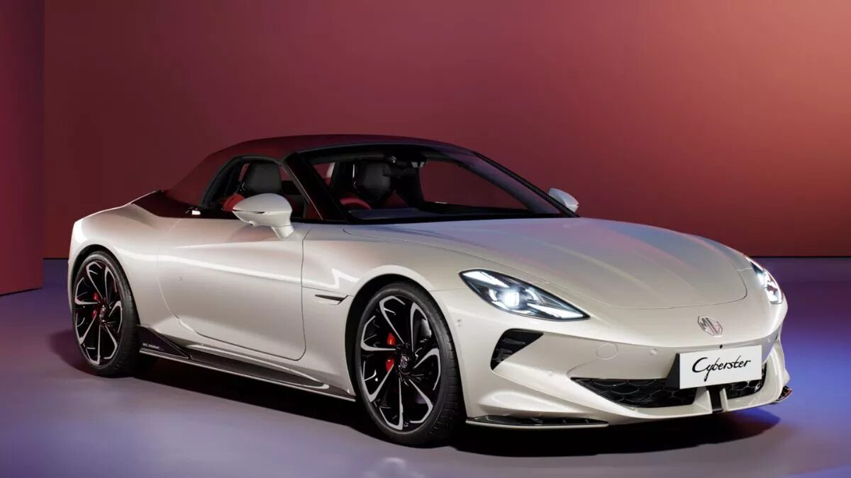 MG Cyberster अपग्रेडेड 507